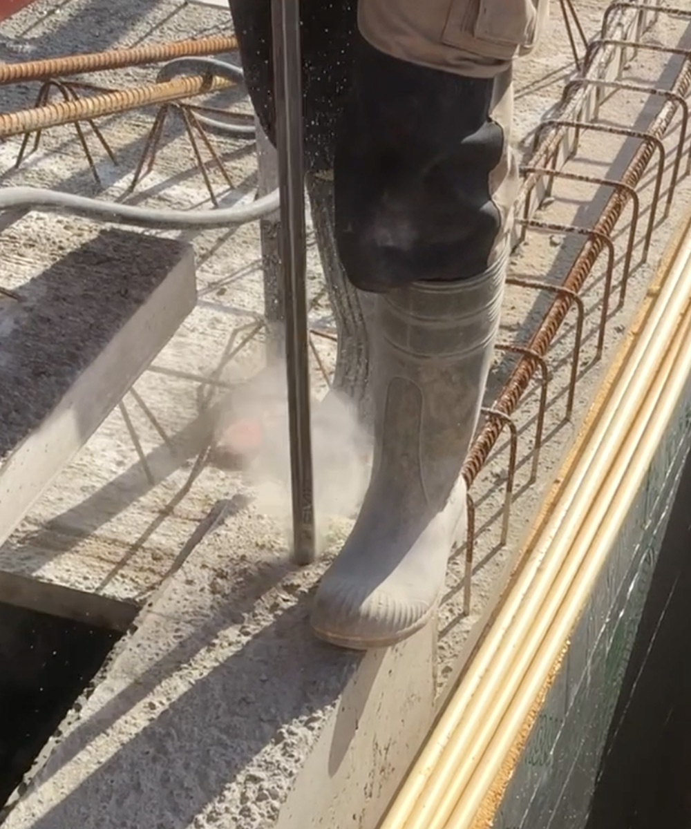 Dienst_Luchtboren_DeJongBeton